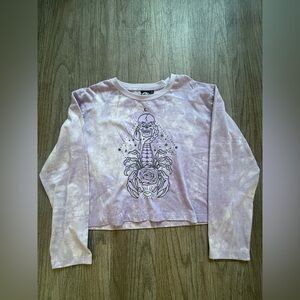 Lavender Tie-Dye Scorpion Graphic Long Sleeve Crop Top